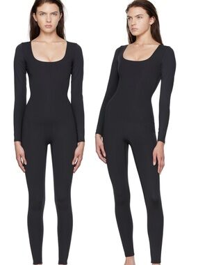 BNWT SKIMS All-In-One Black Scoop Neck Long-Sleeve Onesie Onyx Jumpsuit SZ LARGE